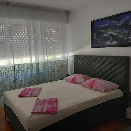 Priko Cetine Apartmán *
