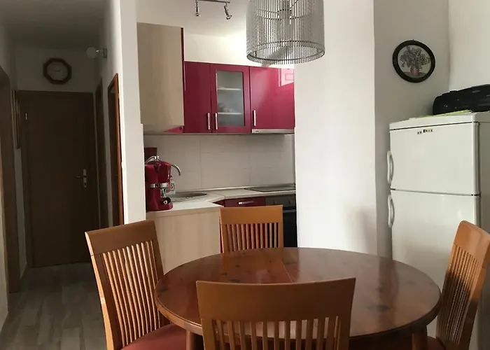 아파트 Priko Cetine *